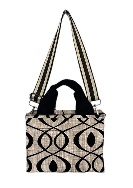 Small and mighty tote for your essentials.