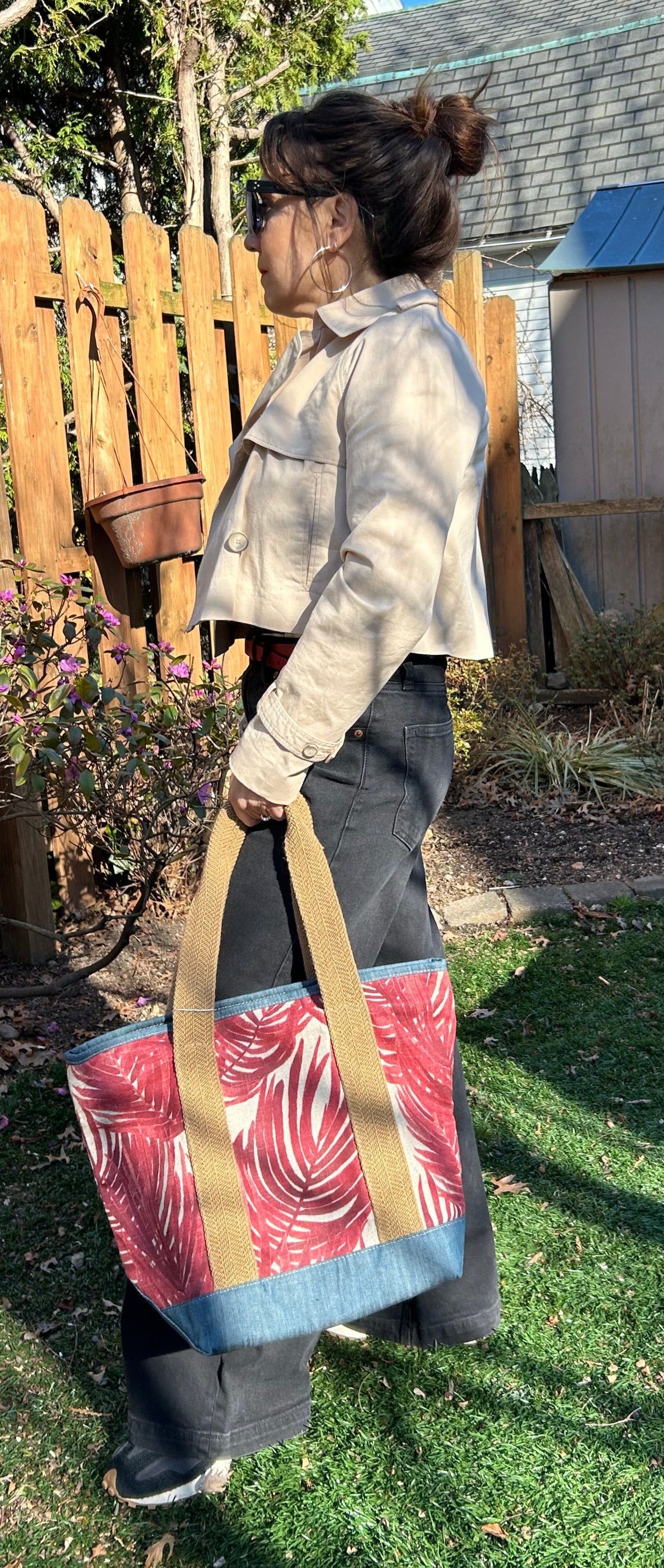 Large tote essential tote for your everyday needs.