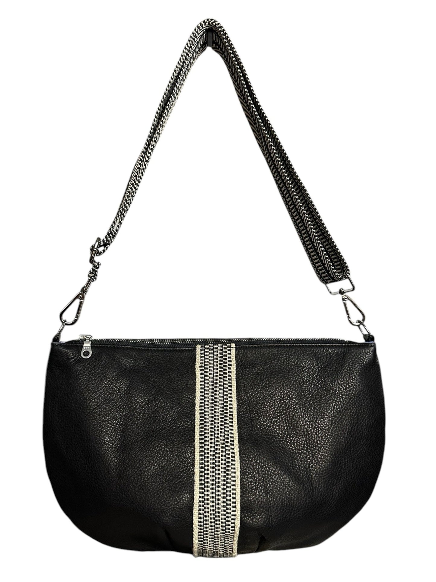 Perfect everyday leather crossbody Bag! Roomy and versatile!