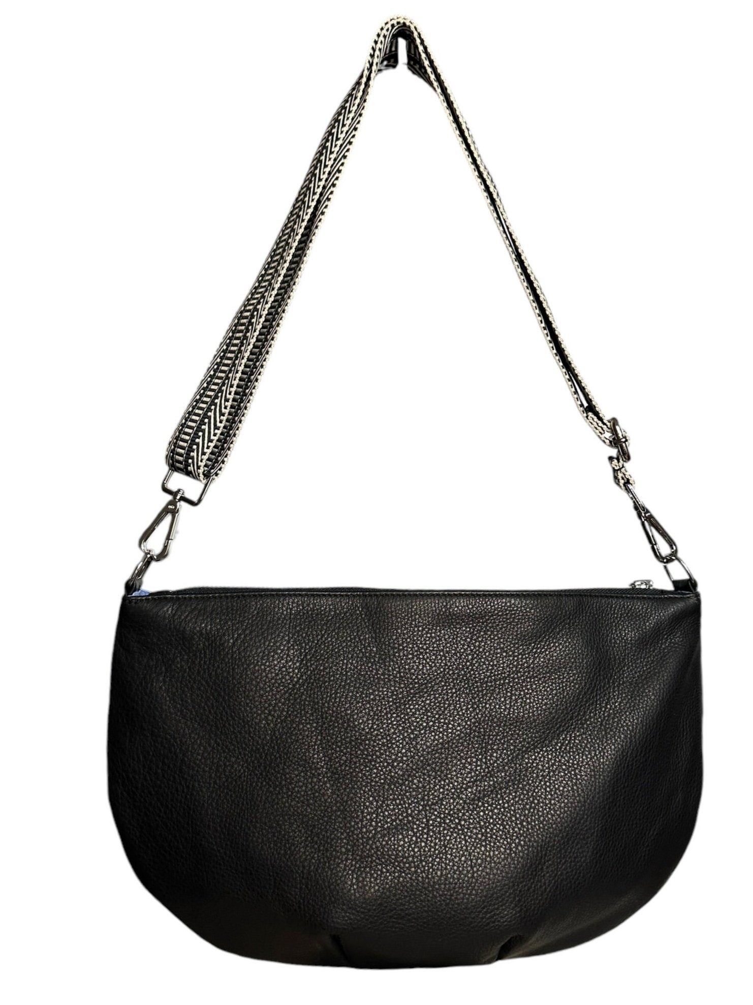 Perfect everyday leather crossbody Bag! Roomy and versatile!