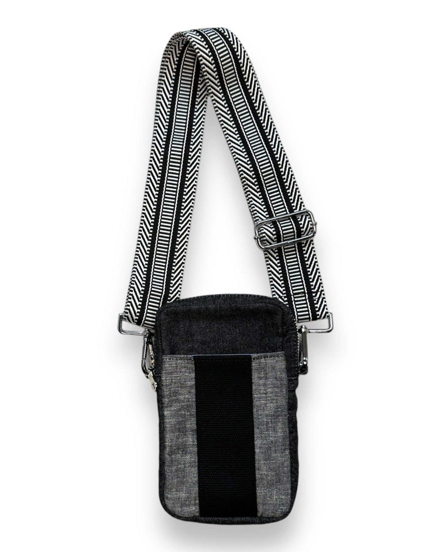 Wear it as a belt bag or crossbody bag! It carries everything you need while on the go.