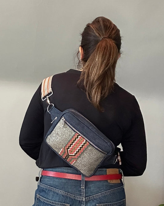 Denim and texture sling crossbody bag for your everyday errands. 